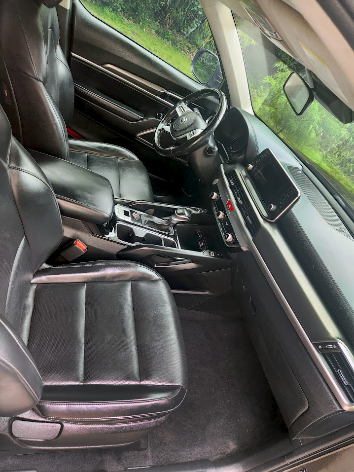 Used 2021 Kia Telluride S FWD image 14