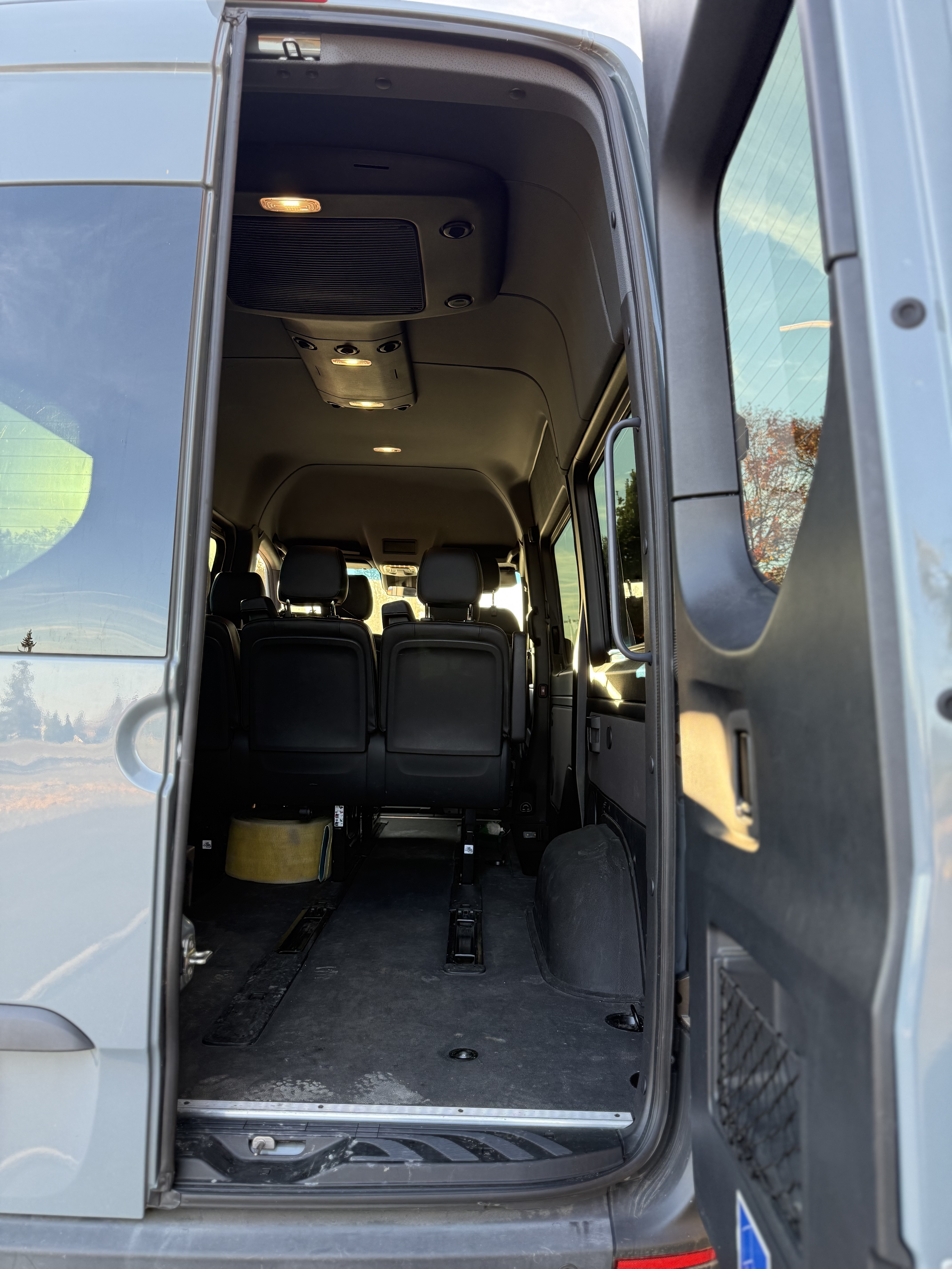 Used 2021 Mercedes-Benz Sprinter 1500 image 22