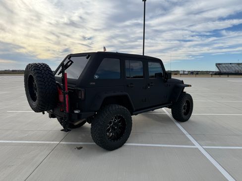 Used 2015 Jeep Wrangler Unlimited Sport w/ Quick Order Package 24S image 9