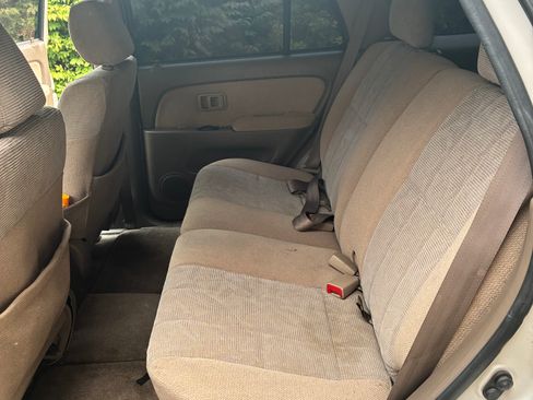 Used 1999 Toyota 4Runner SR5 AWD/4WD image 26