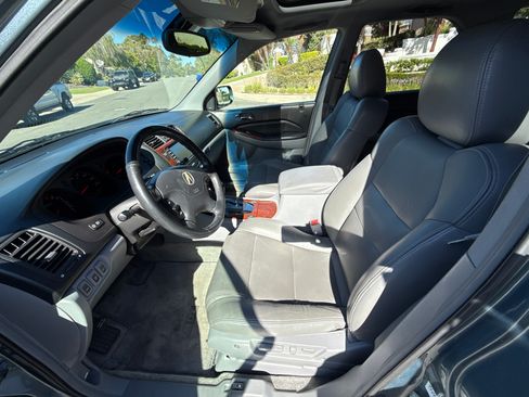 Used 2005 Acura MDX Touring image 9