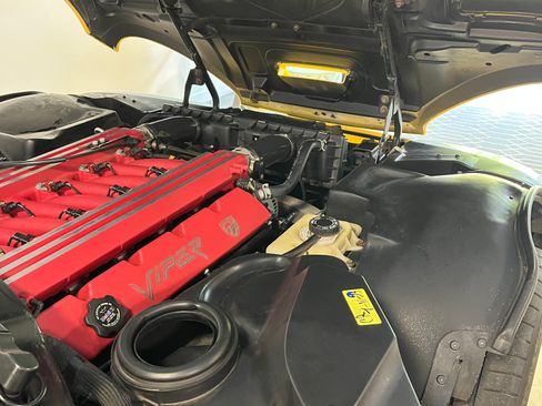 Used 2001 Dodge Viper RT/10 image 23