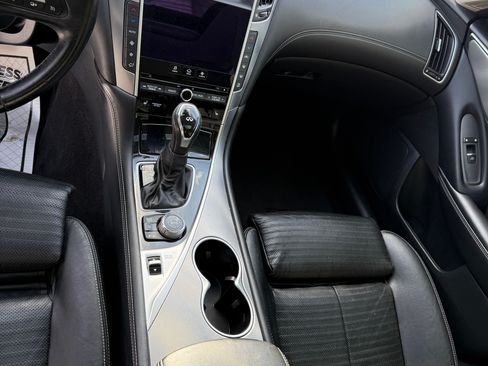 Used 2018 INFINITI Q50 Sport image 9