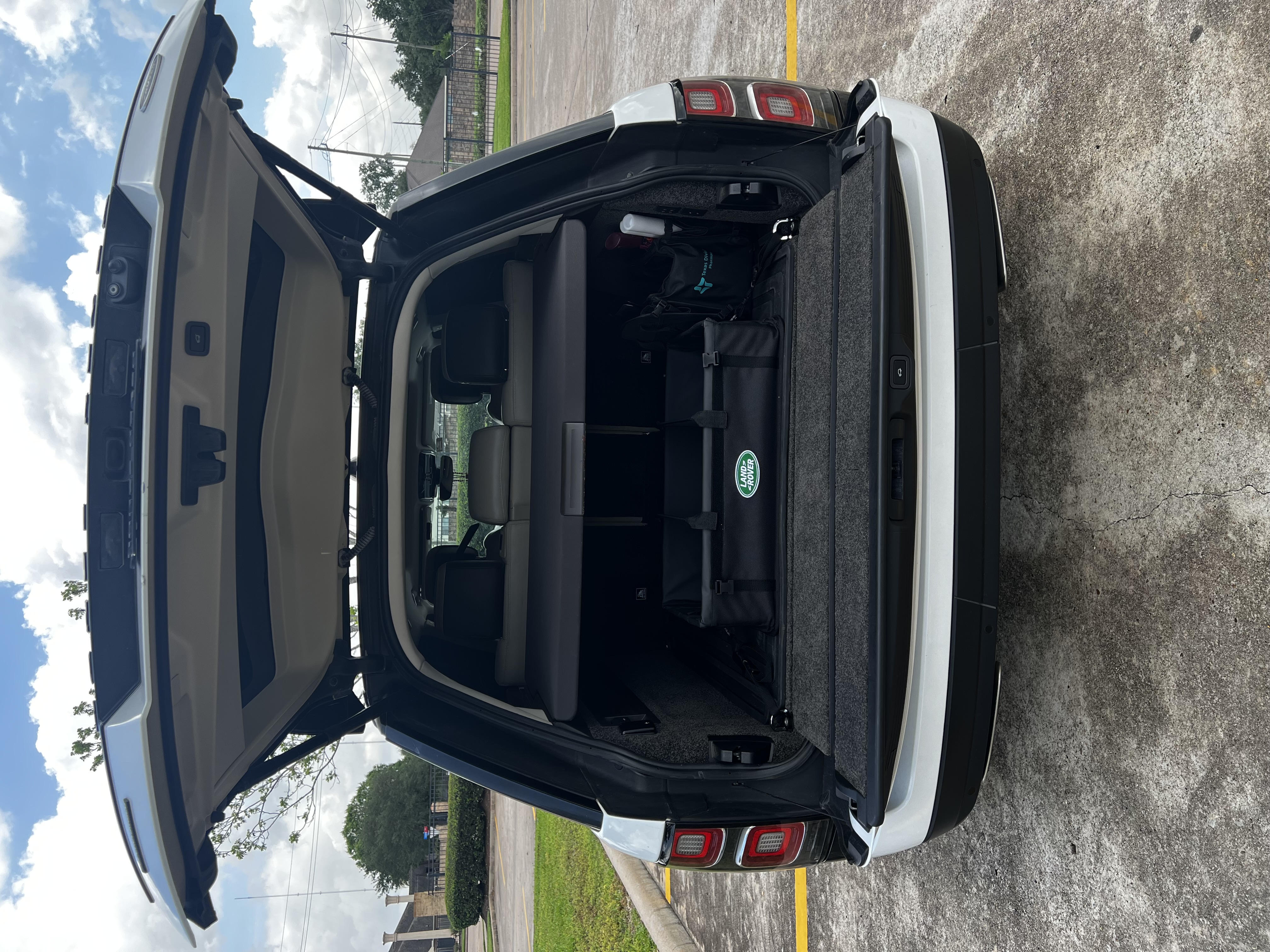 Used 2018 Land Rover Range Rover Long Wheelbase Supercharged AWD/4WD image 10