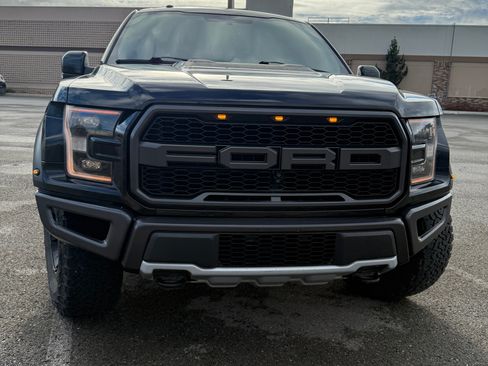 Used 2018 Ford F150 Raptor w/ Equipment Group 802A Luxury image 1
