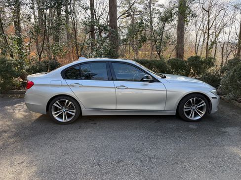 Used 2012 BMW 328i Sedan image 12
