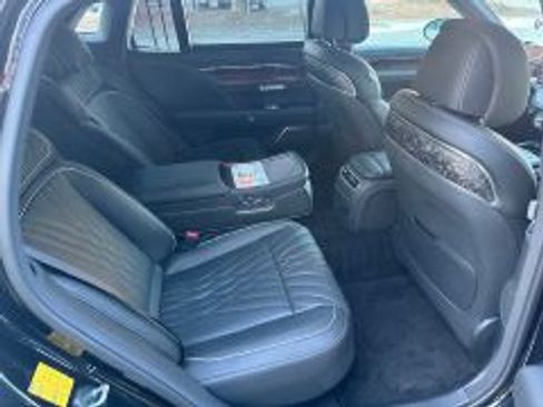 Used 2023 Genesis G90 3.5T image 19