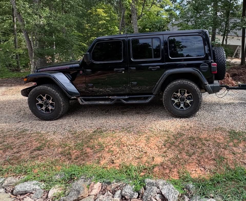 Used 2018 Jeep Wrangler Unlimited Rubicon AWD/4WD image 2
