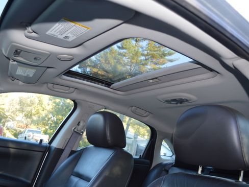 Used 2011 Chevrolet Impala LT w/ Luxury Edition Package image 4