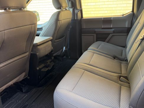 Used 2018 Ford F150 XLT w/ Equipment Group 302A Luxury AWD/4WD image 9