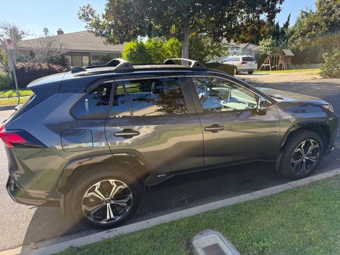 Used 2021 Toyota RAV4 XSE w/ Premium Package AWD/4WD image 6