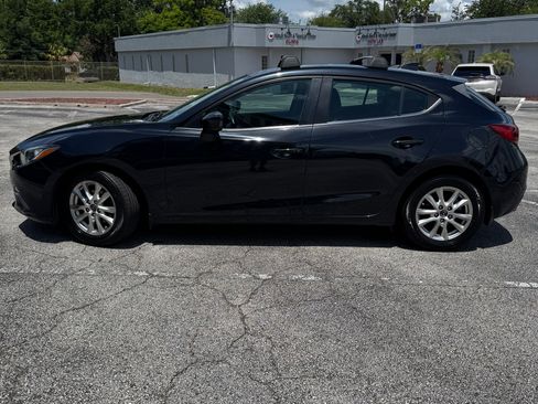 Used 2016 MAZDA MAZDA3 i Grand Touring FWD image 5