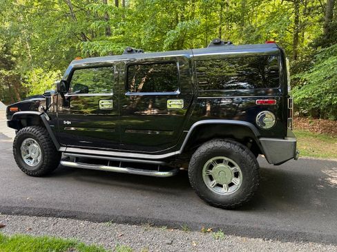 Used 2004 HUMMER H2 w/ Preferred Equipment Group AWD/4WD image 26
