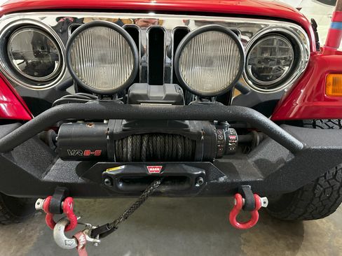 Used 2005 Jeep Wrangler X w/ Rocky Mountain Edition Group image 8