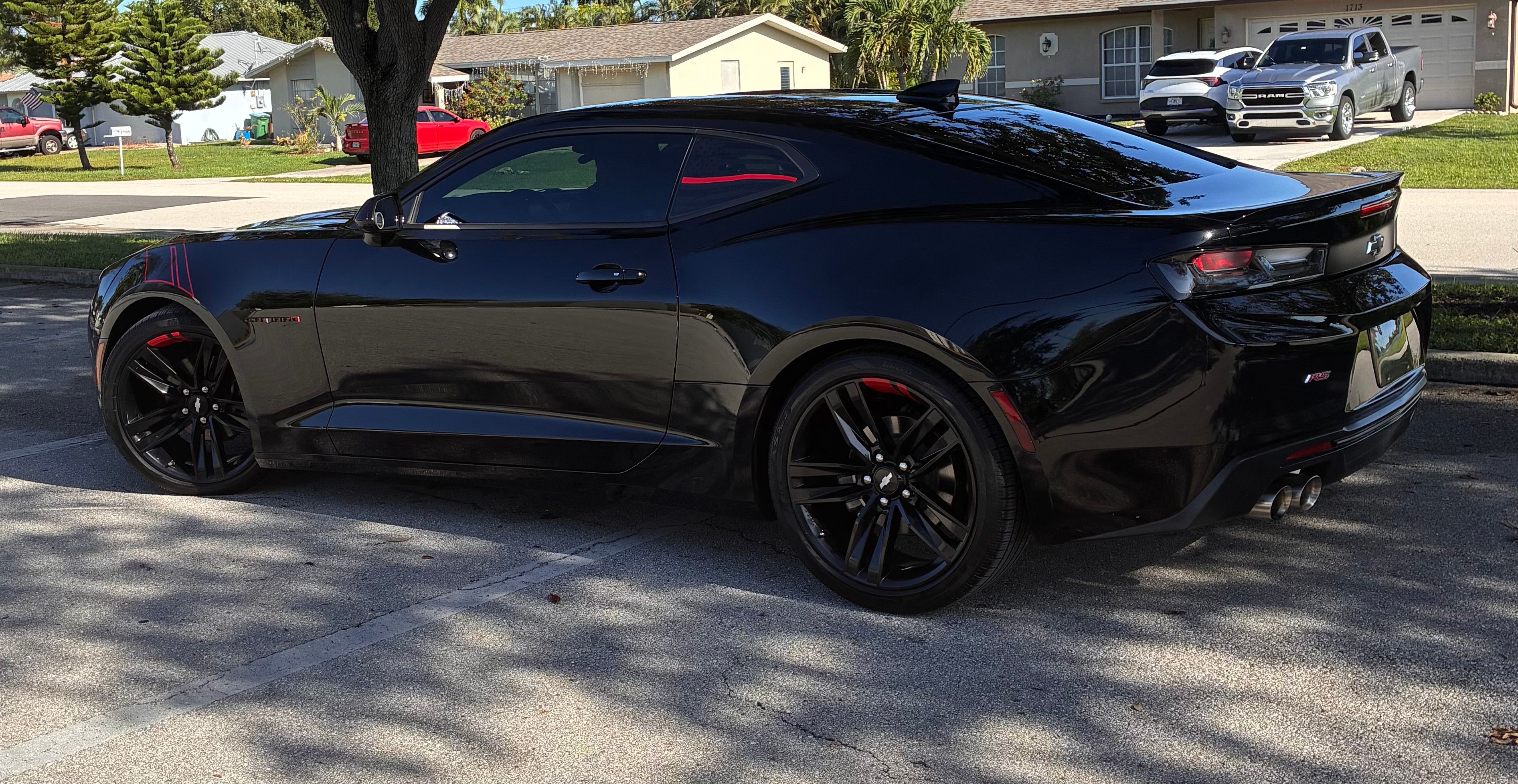 Used 2018 Chevrolet Camaro LT w/ Redline Edition RWD image 12