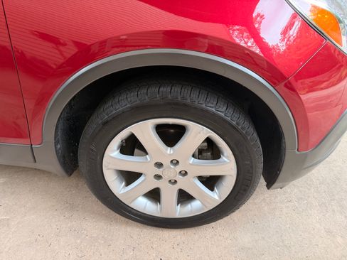 Used 2015 Buick Encore Premium image 24