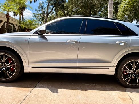Used 2021 Audi Q8 Prestige AWD/4WD image 6
