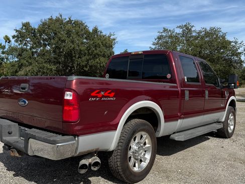 Used 2008 Ford F250 Lariat image 6