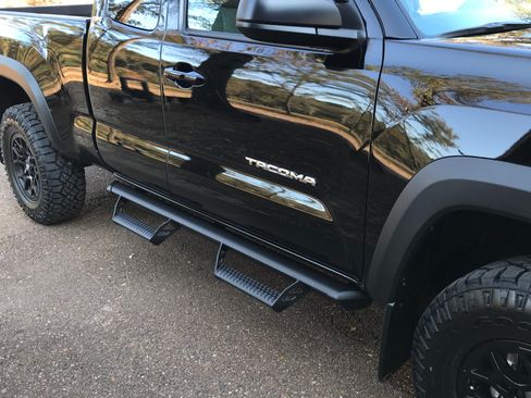 Used 2023 Toyota Tacoma SR5 w/ SX Package image 7