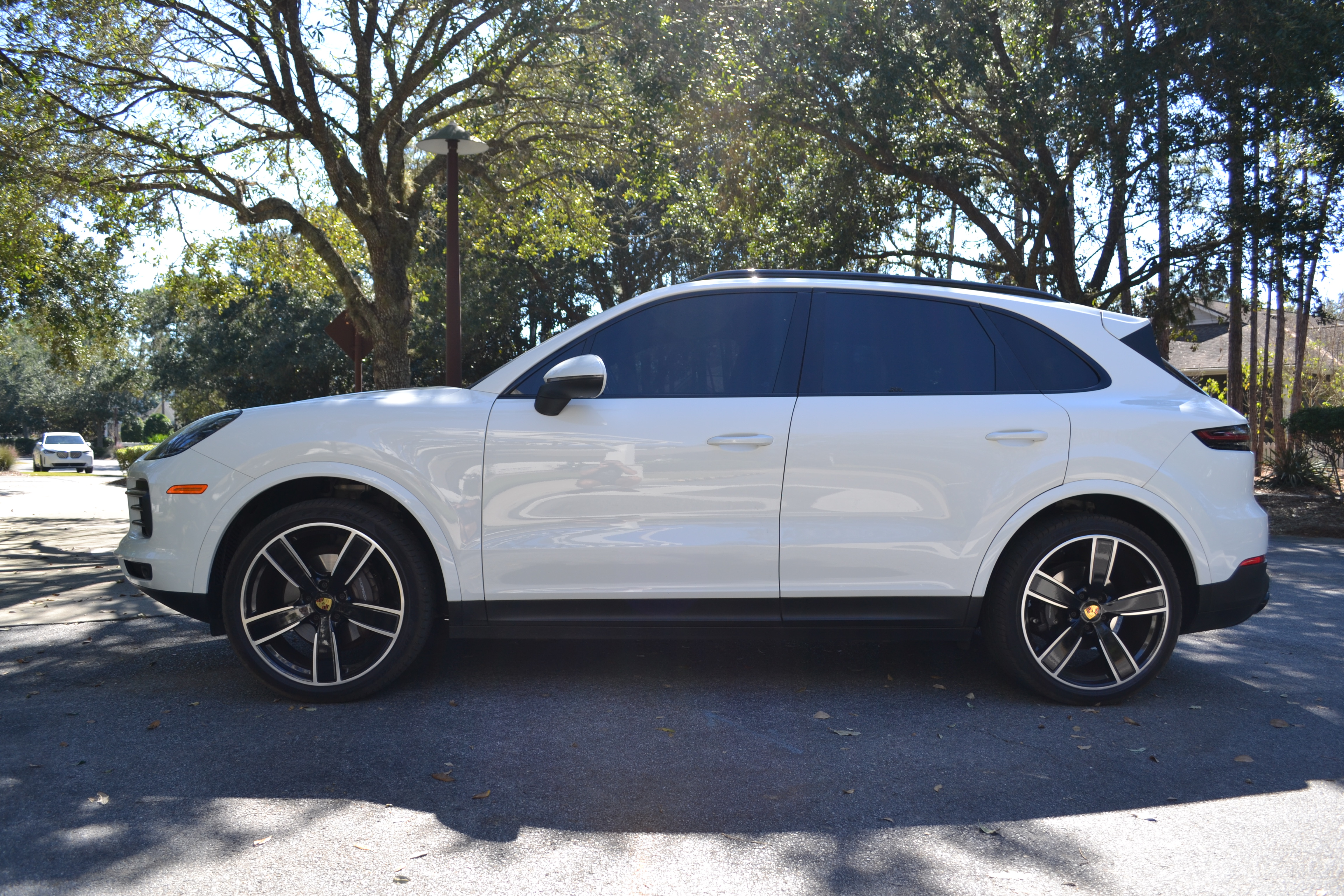 Used 2019 Porsche Cayenne AWD/4WD image 6