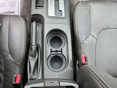 Used 2018 Nissan Frontier PRO-4X w/ Pro-4x Luxury Package AWD/4WD image 6