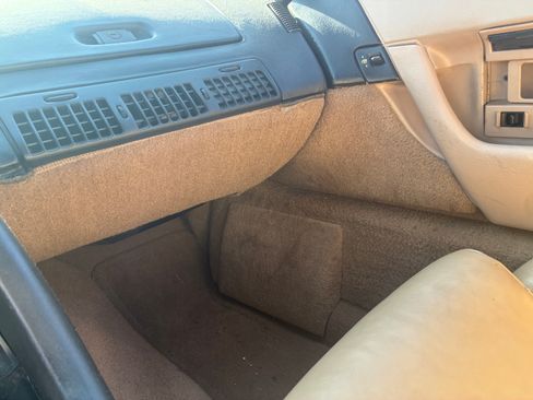 Used 1993 Chevrolet Corvette Coupe image 4