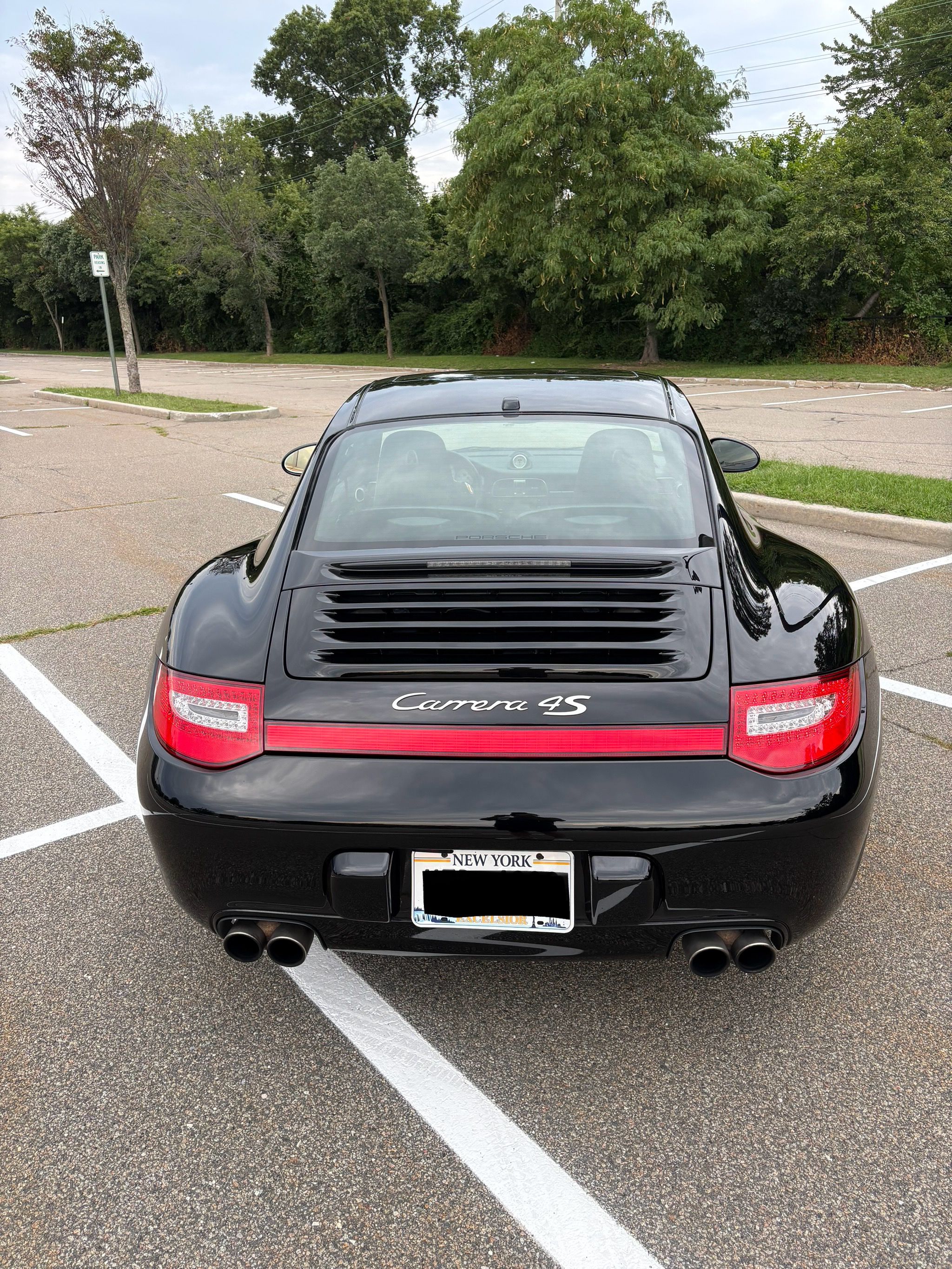 Used 2012 Porsche 911 Carrera 4S AWD/4WD image 5