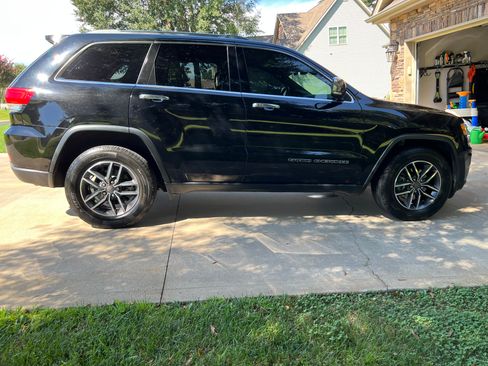 Used 2019 Jeep Grand Cherokee Limited image 5