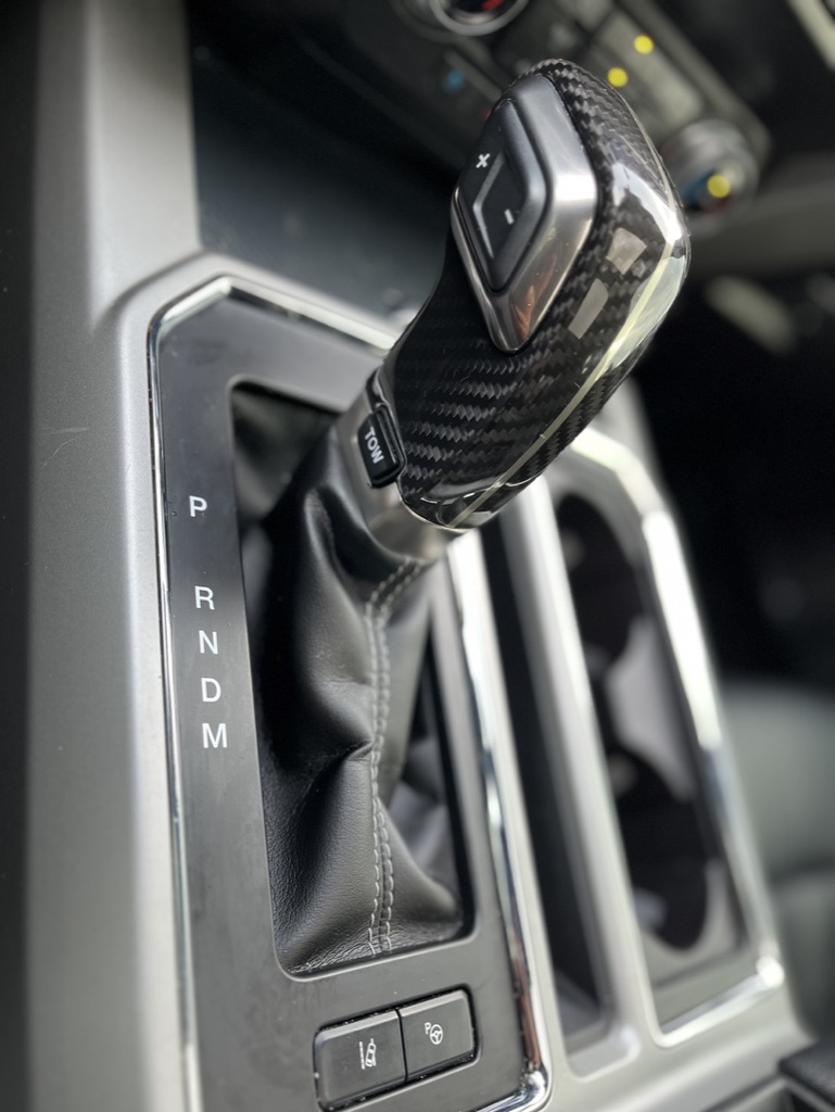 Used 2019 Ford F150 Lariat w/ Equipment Group 502A Luxury AWD/4WD image 18