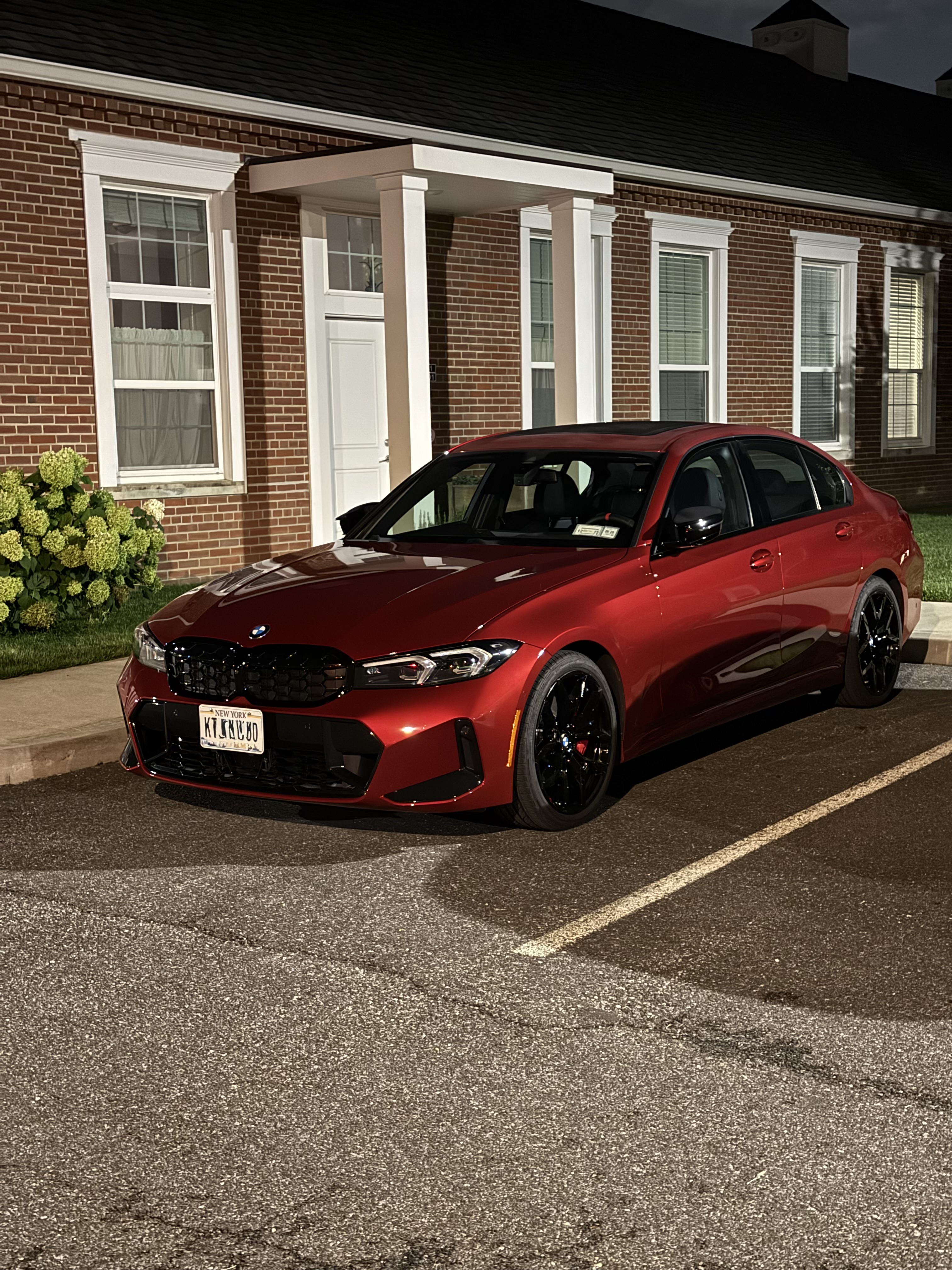 Used 2025 BMW M340i xDrive w/ Premium Package AWD/4WD image 1