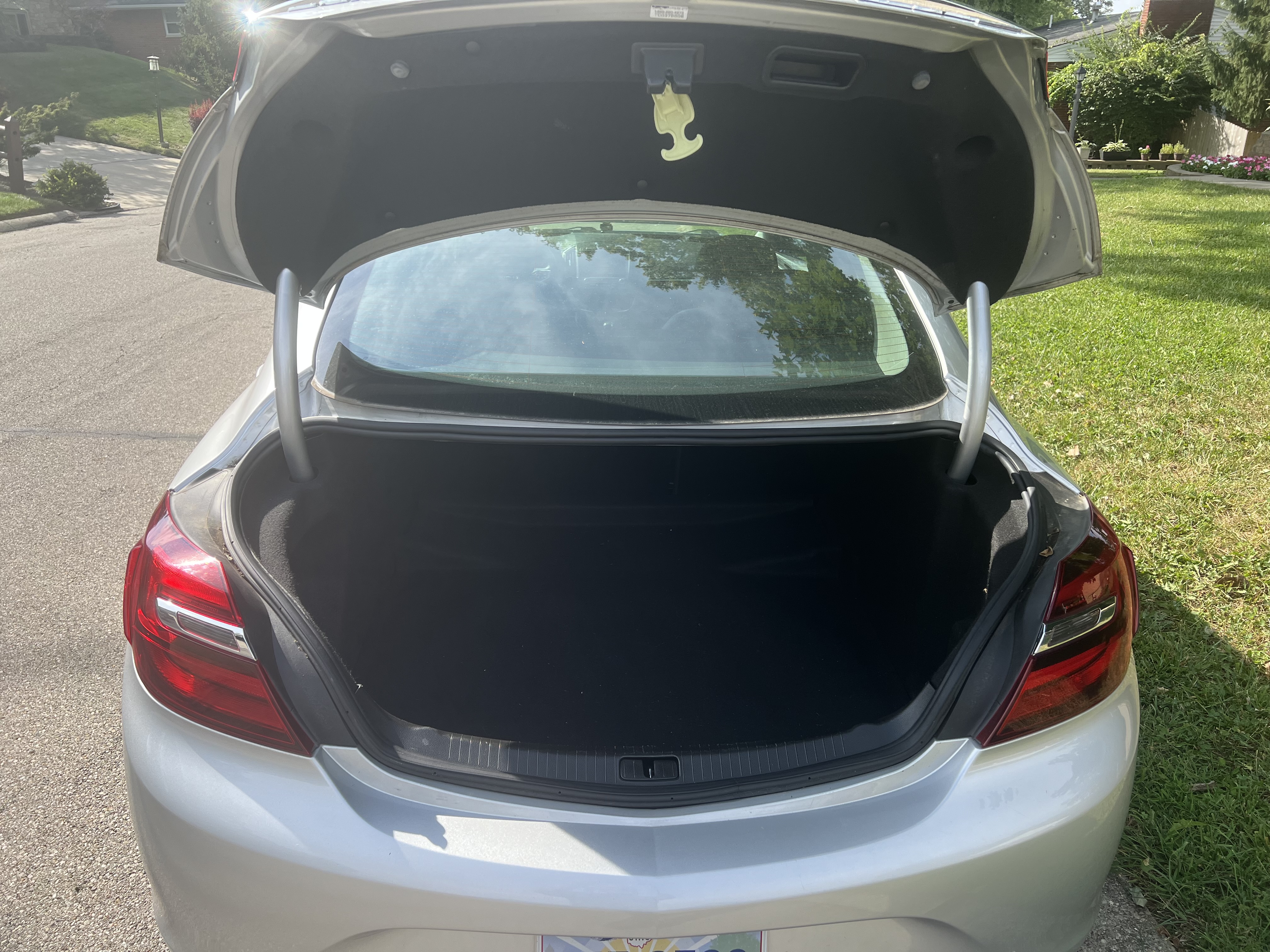 Used 2017 Buick Regal AWD image 14