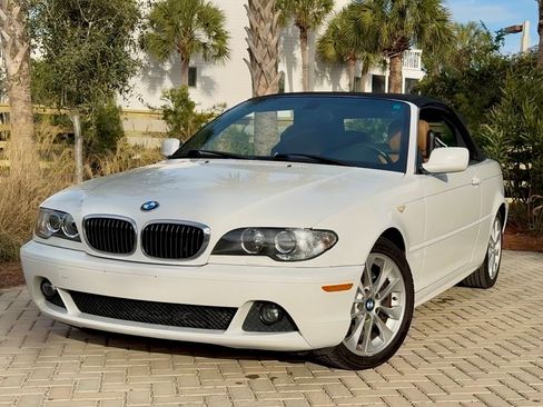 Used 2005 BMW 330Ci Convertible image 1