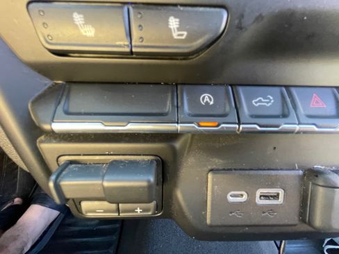 Used 2019 Chevrolet Silverado 1500 LT w/ All-Star Edition RWD image 19