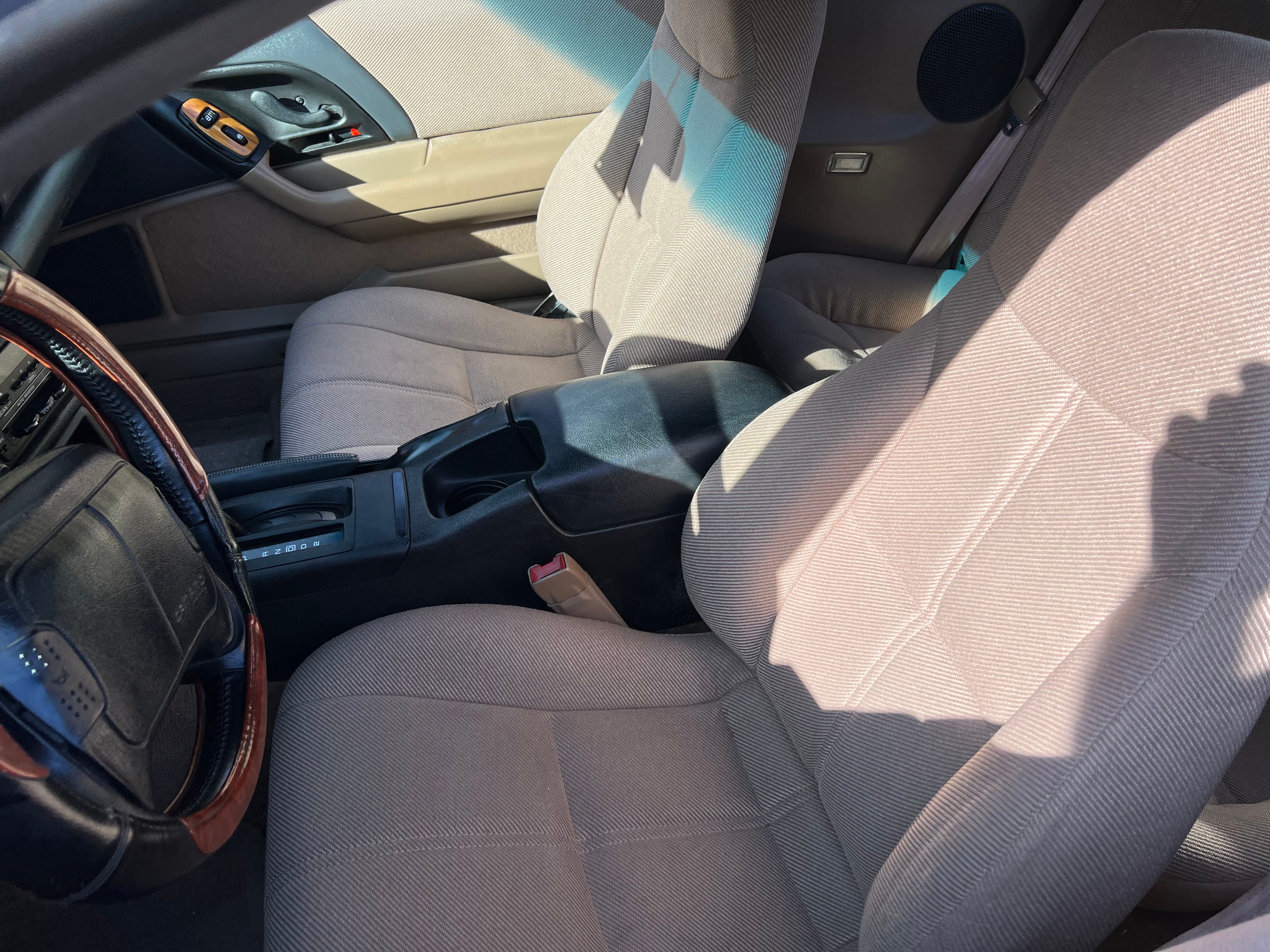 Used 1994 Chevrolet Camaro Z28 RWD image 14