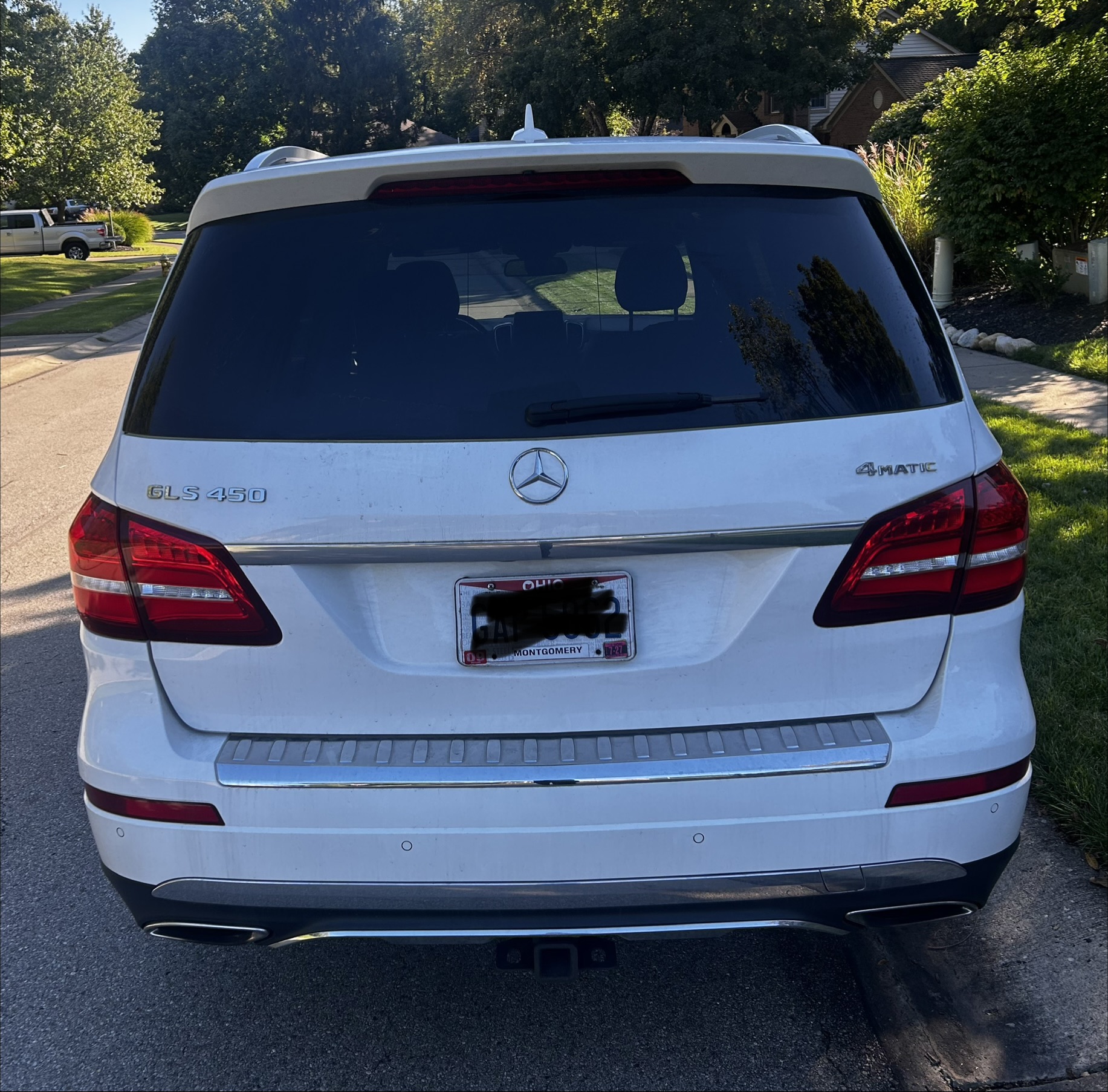 Used 2018 Mercedes-Benz GLS 450 4MATIC image 2