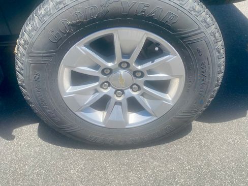 Used 2019 Chevrolet Silverado 1500 LT w/ All-Star Edition RWD image 9