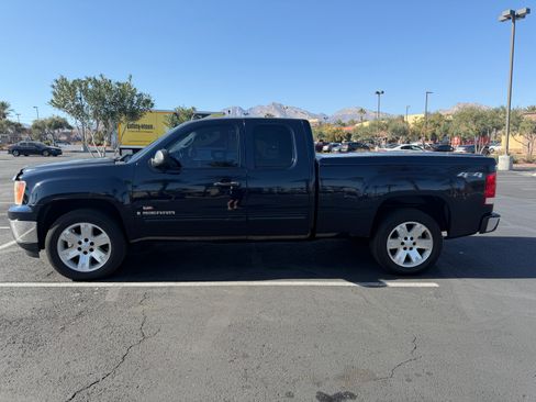 Used 2008 GMC Sierra 1500 SLE w/ Pro Grade Edition image 12