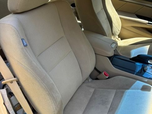 Used 2009 Honda Accord EX image 8