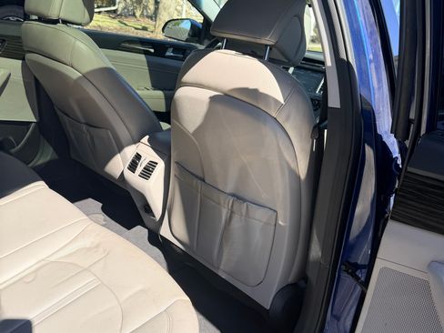 Used 2015 Hyundai Sonata Limited w/ Option Group 05 image 12