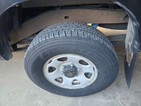 Used 1998 Toyota Tacoma 4x4 Regular Cab image 13