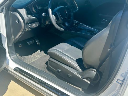 Used 2019 Dodge Challenger SXT w/ Plus Package RWD image 14