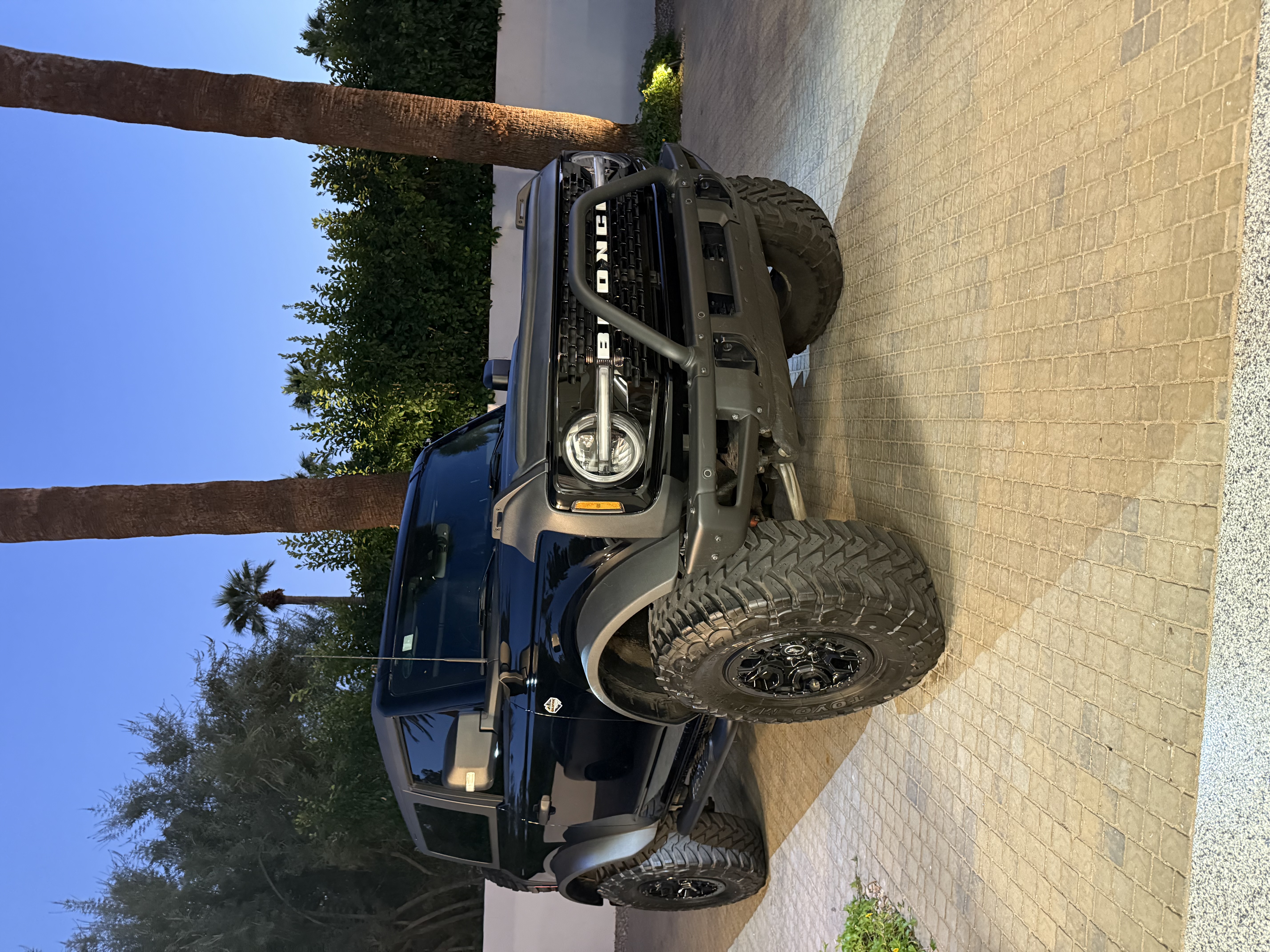Used 2023 Ford Bronco Wildtrak AWD/4WD image 1