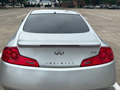 Used 2007 INFINITI G35 Coupe w/ Premium Pkg RWD image 4
