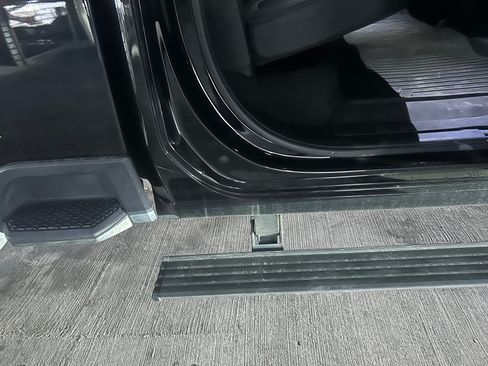 Used 2022 Chevrolet Silverado 2500 High Country image 10