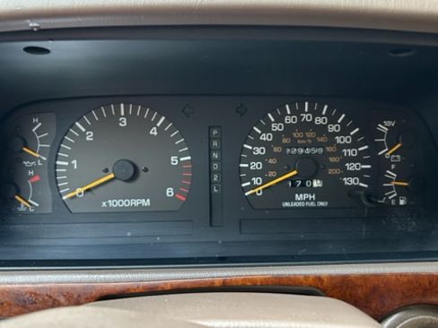 Used 1996 Toyota Land Cruiser image 9