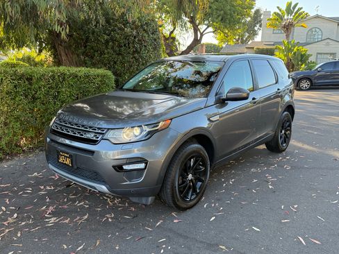 Used 2017 Land Rover Discovery Sport HSE AWD/4WD image 1