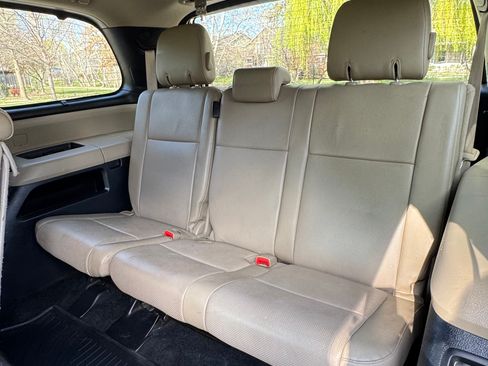 Used 2016 Toyota Sequoia Platinum image 14