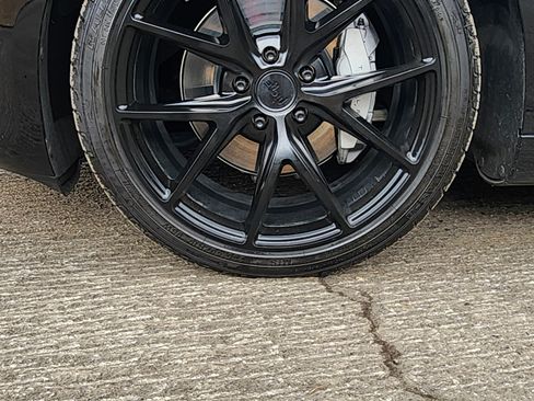 Used 2023 Tesla Model 3 Standard Range image 9