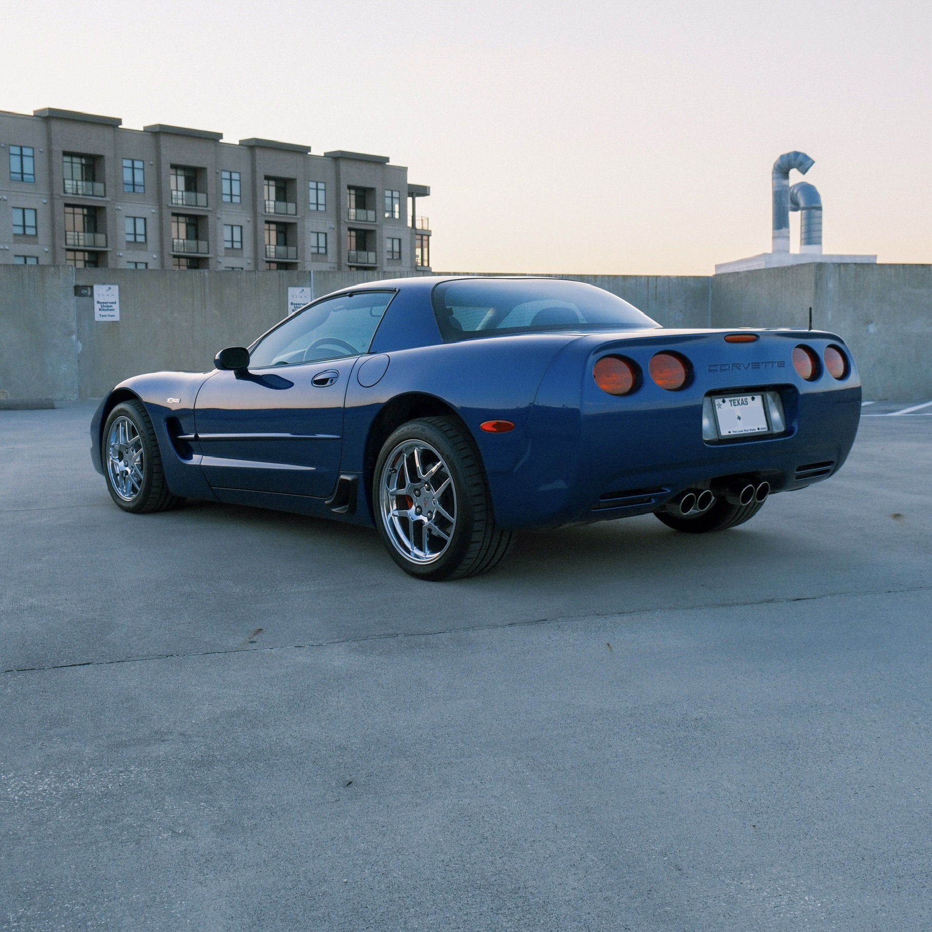 Used 2003 Chevrolet Corvette Z06 w/ Memory Package, 3 Drivers RWD image 14