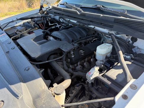 Used 2018 GMC Sierra 1500 SLT w/ SLT Premium Package image 19